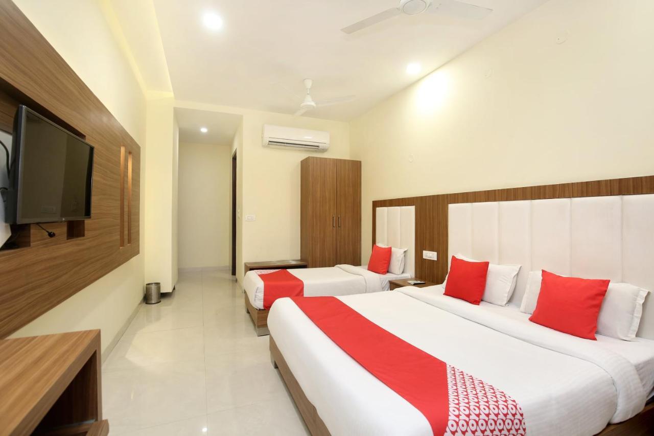 Capital O 8510 Welcome Inn أمريتسار المظهر الخارجي الصورة
