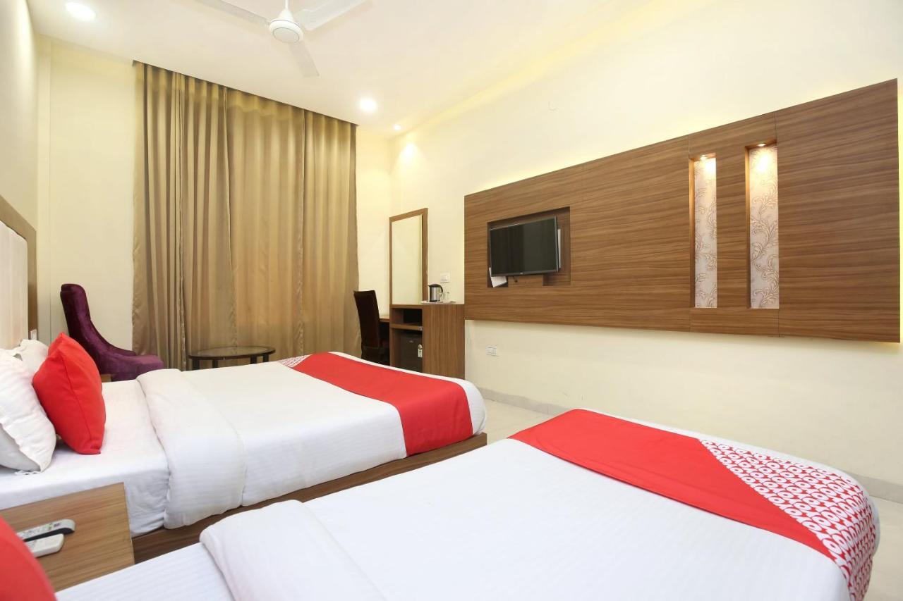 Capital O 8510 Welcome Inn أمريتسار المظهر الخارجي الصورة