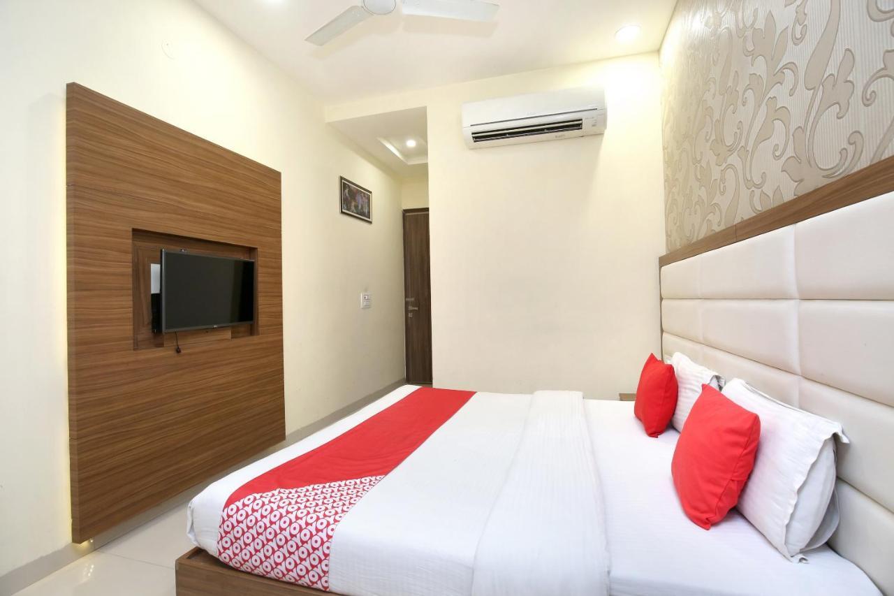 Capital O 8510 Welcome Inn أمريتسار المظهر الخارجي الصورة
