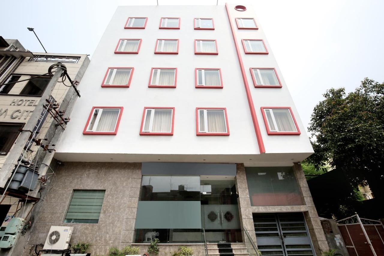 Capital O 8510 Welcome Inn أمريتسار المظهر الخارجي الصورة
